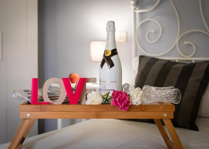 Castel Sant Angelo Heart Of Rome Apartment